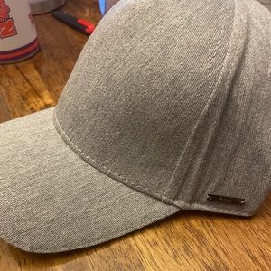 Hugo Boss hat